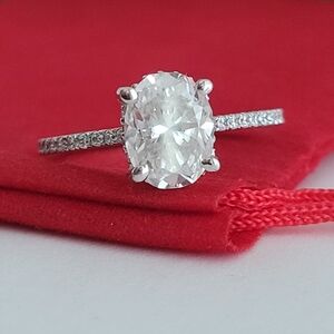 ❤️14k Size 8.5 Precious Solid White Gold Moissanite and Quartz Ring! 👌🎁